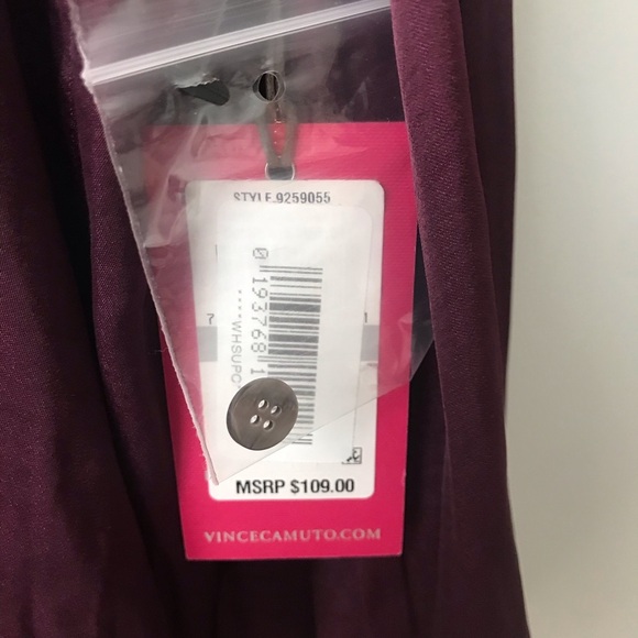 Vince Camuto blouse✨ - Picture 7 of 7